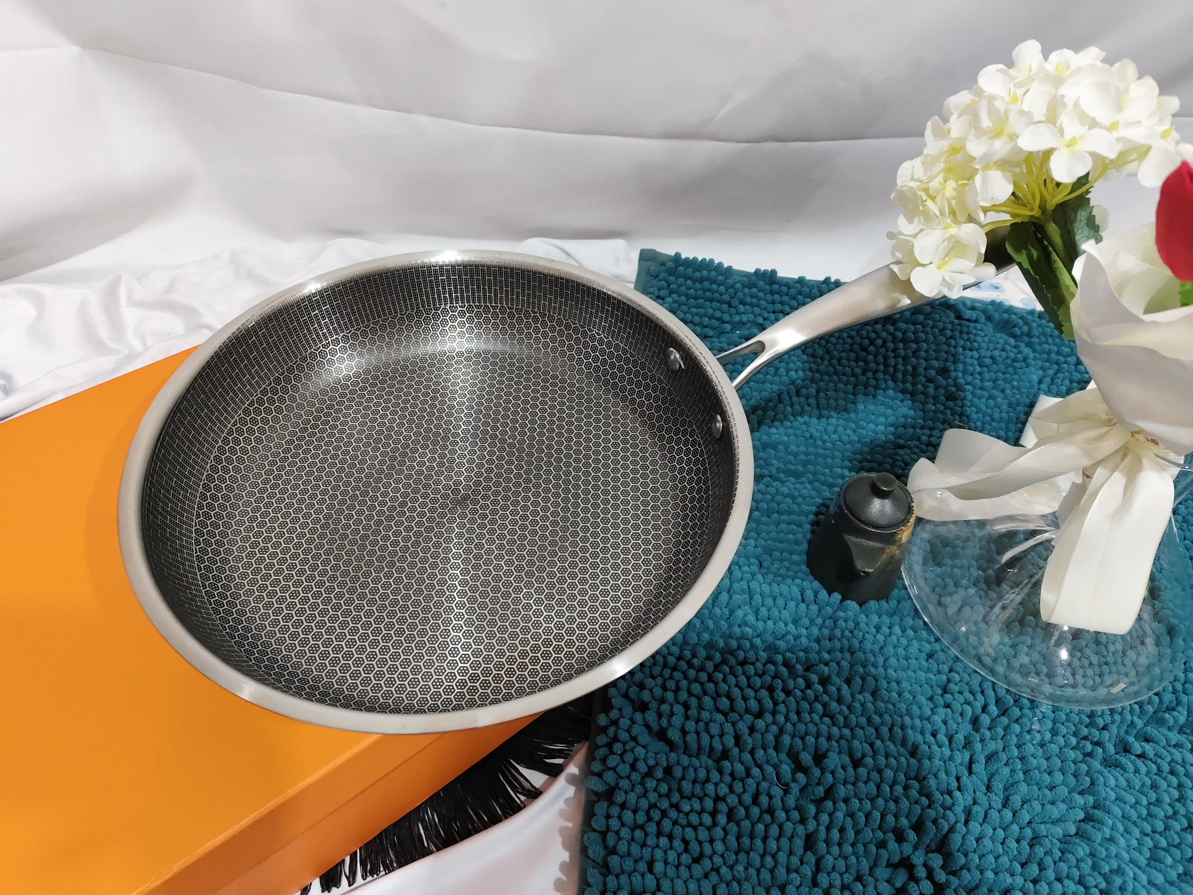 Household Stainless Steel Full Screen Honeycomb Frying Pan